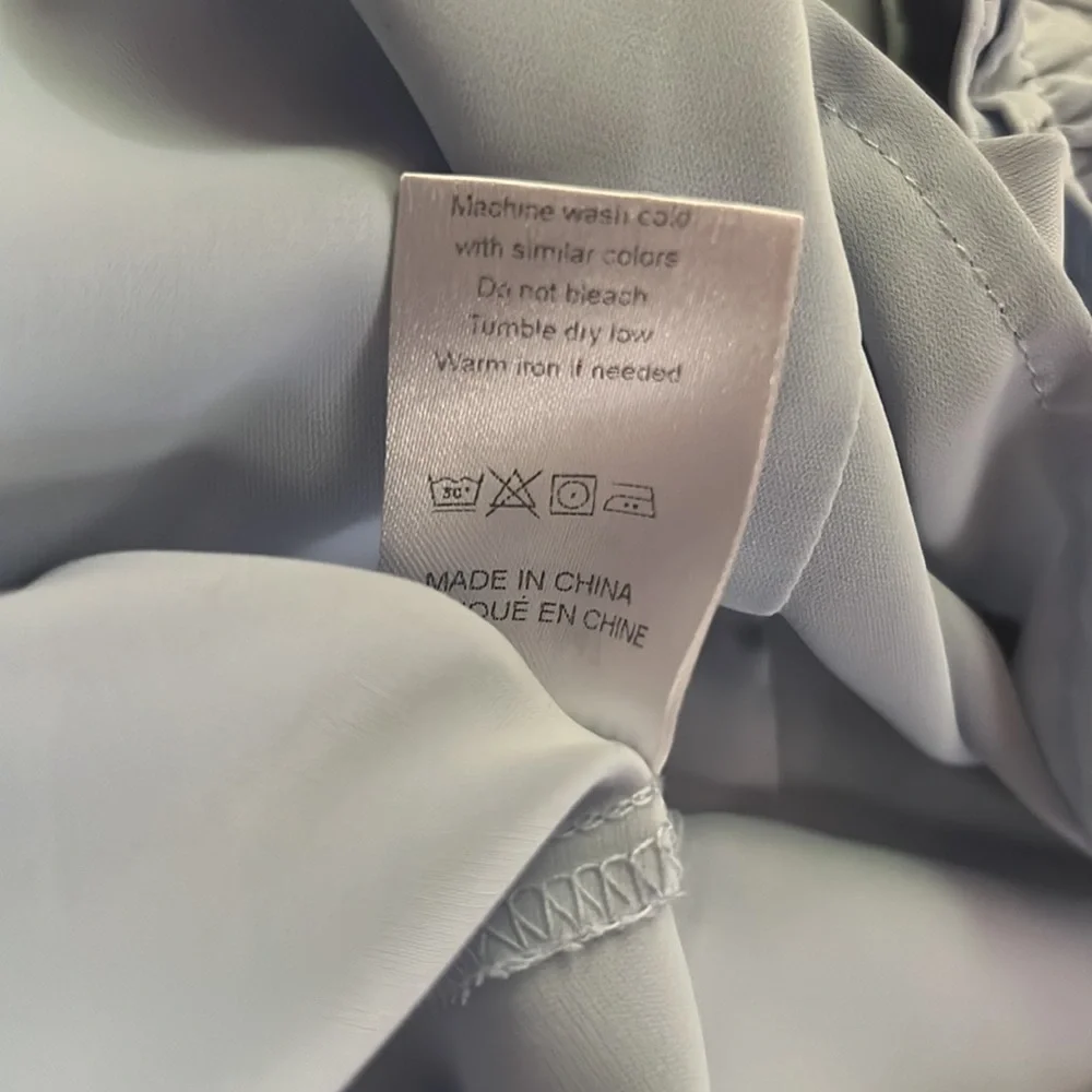 3/$20 top - Picture 4 of 4